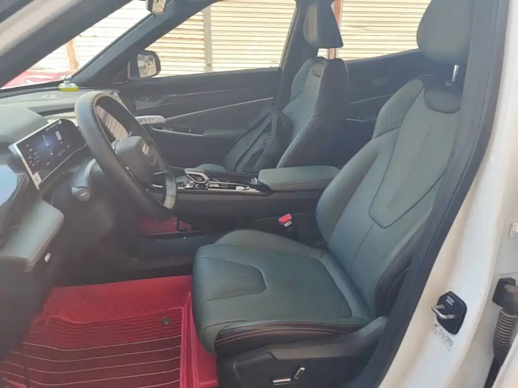 Geely Boyue 2025 2024 1.5TD Soaring Dragon Edition