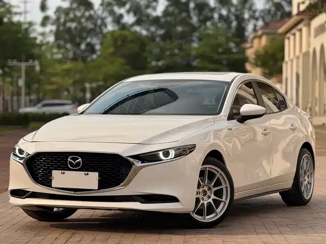 MAZDA 3 ANGKESAILA