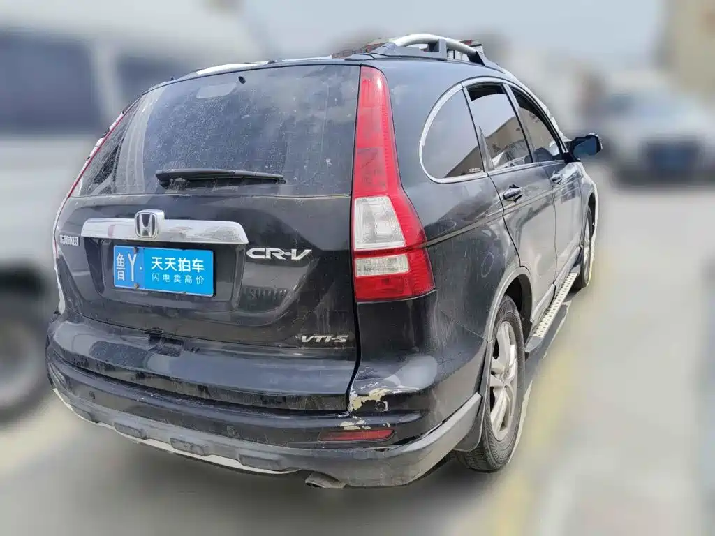 Фото 5 - Honda CR-V