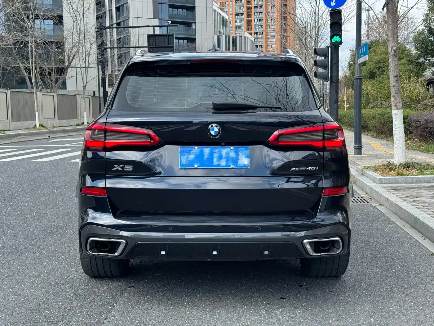 BMW X5 (Import) 2019 xDrive40i Exclusive M Sport Package фото 7