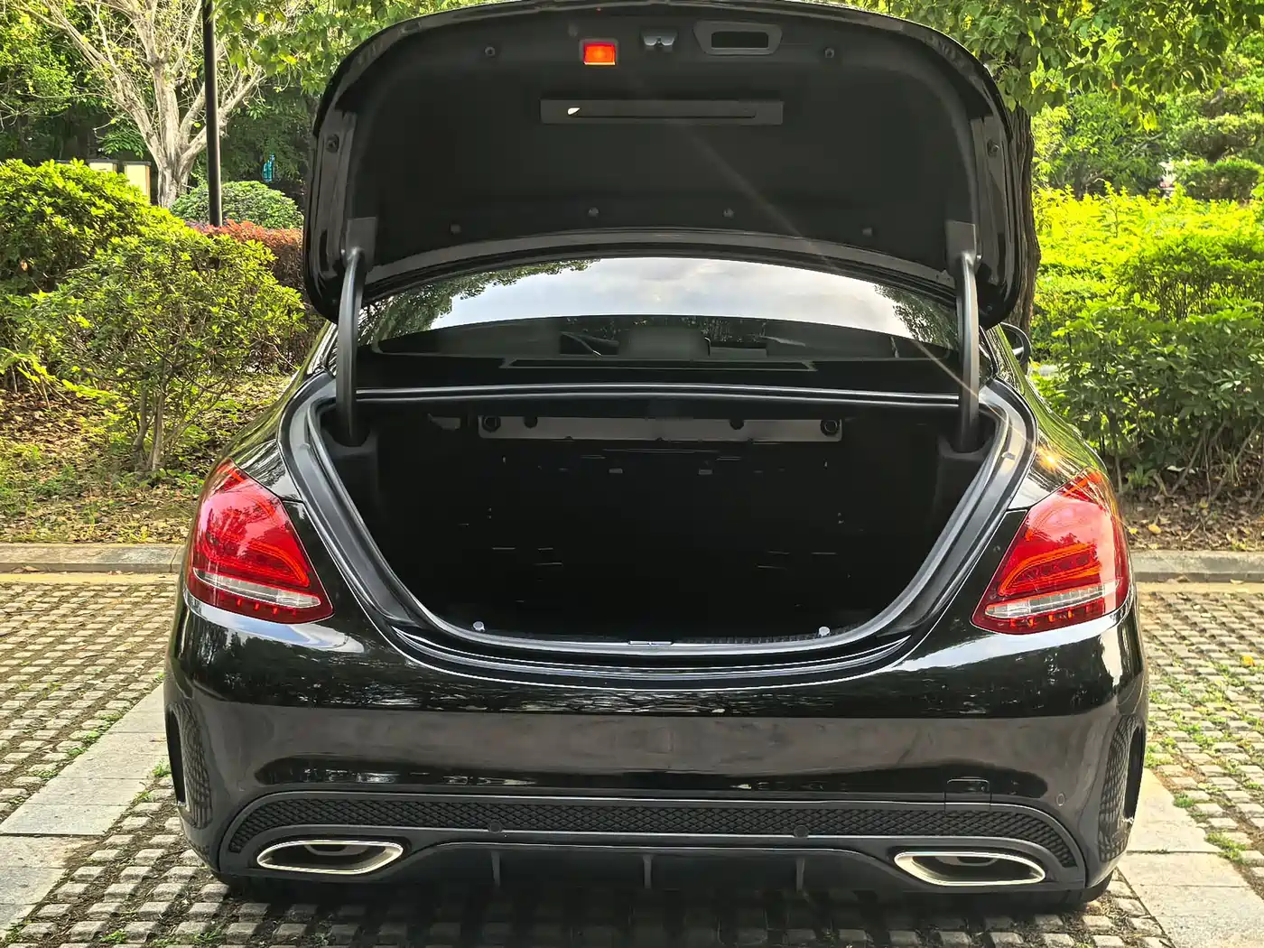 Mercedes-Benz C-Class 2015 Facelift C 200 L Sport фото 30