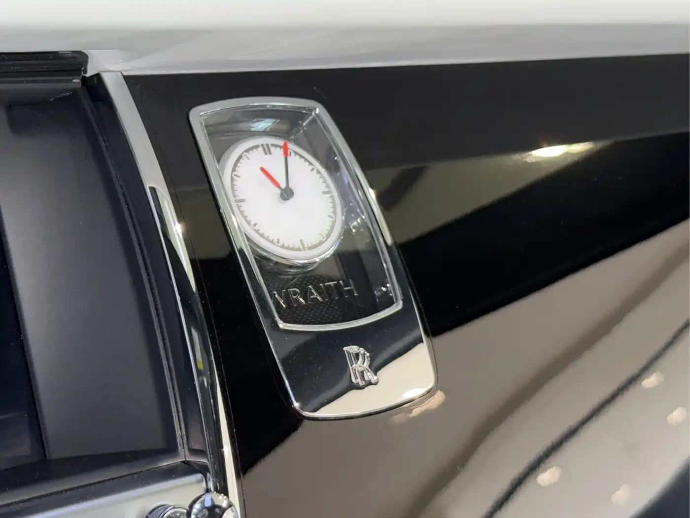 Photo 21 - Rolls-Royce Wraith