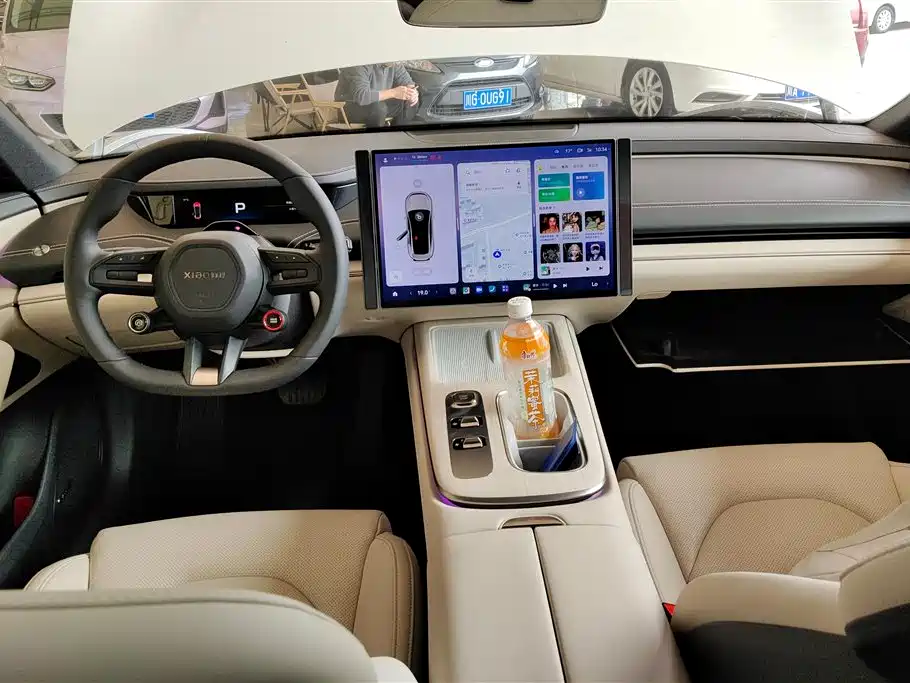 XIAOMI CAR XIAOMI SU7