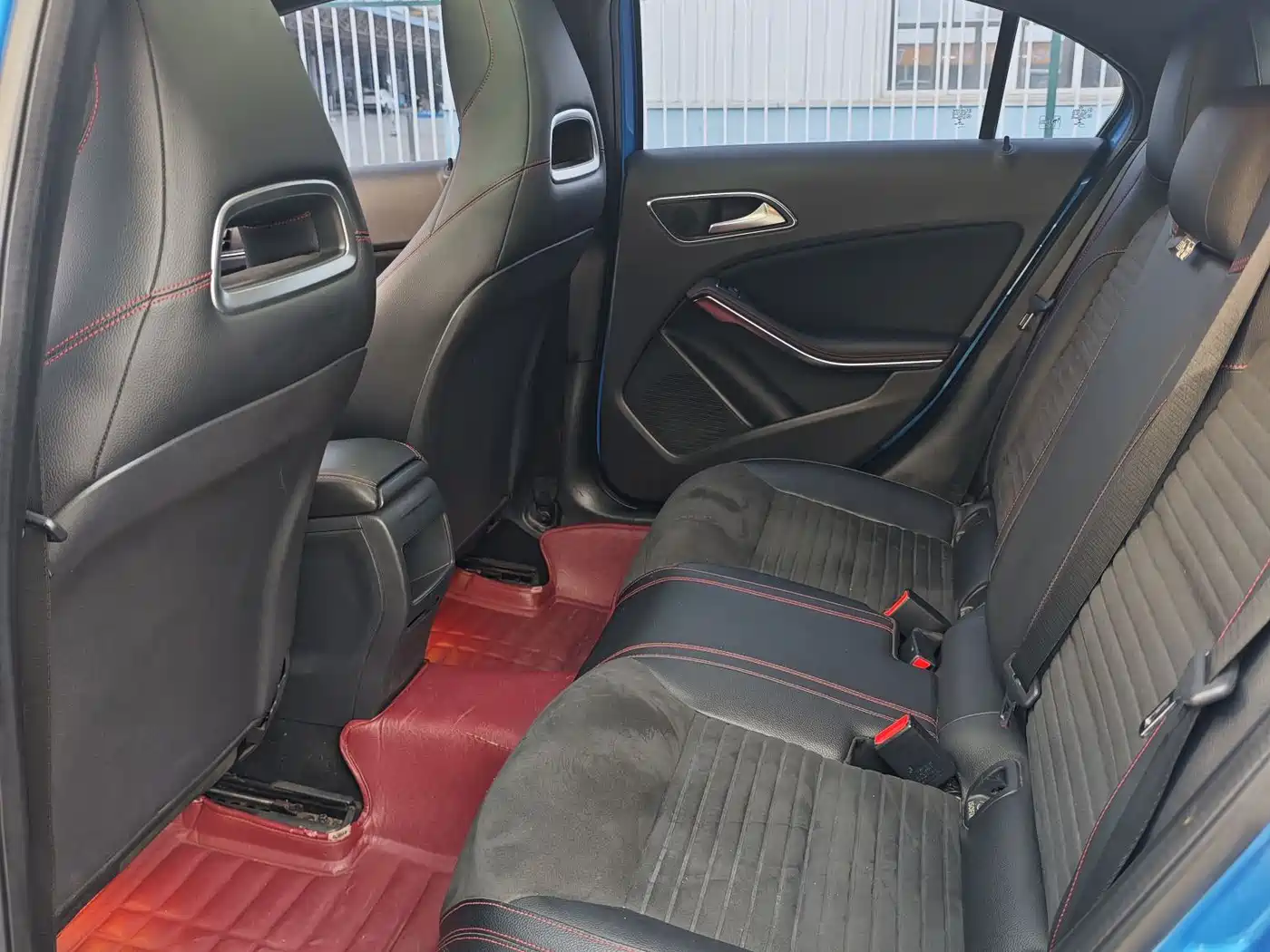 Mercedes-Benz A-Class (Import) 2015 A 200 Sport фото 13