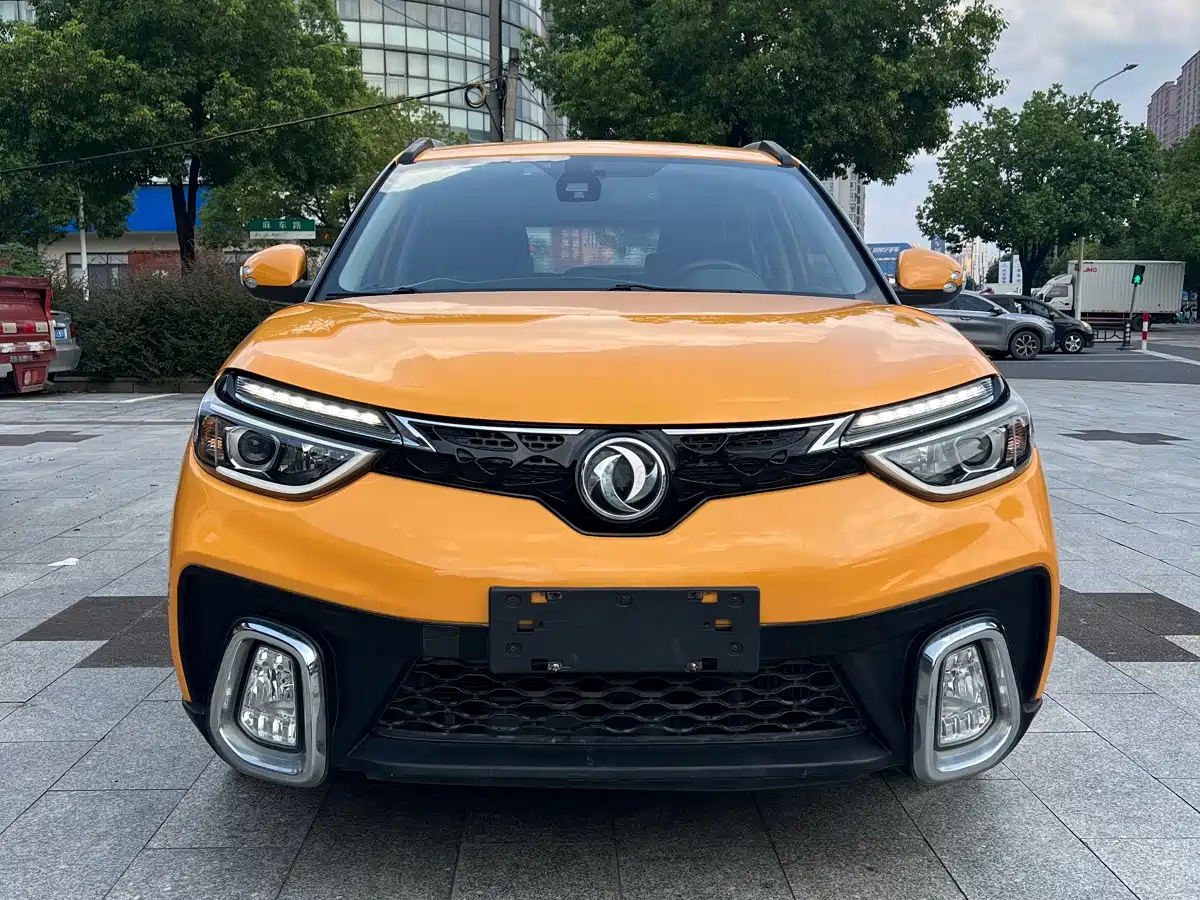 Dongfeng Aeolus Dongfeng Fengshen AX4 2017 2017 1.4T DCT Trend Edition