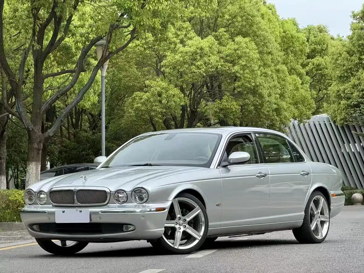 Jaguar XJ 2007 Model XJ6L 3.0 Royal Long Wheelbase
