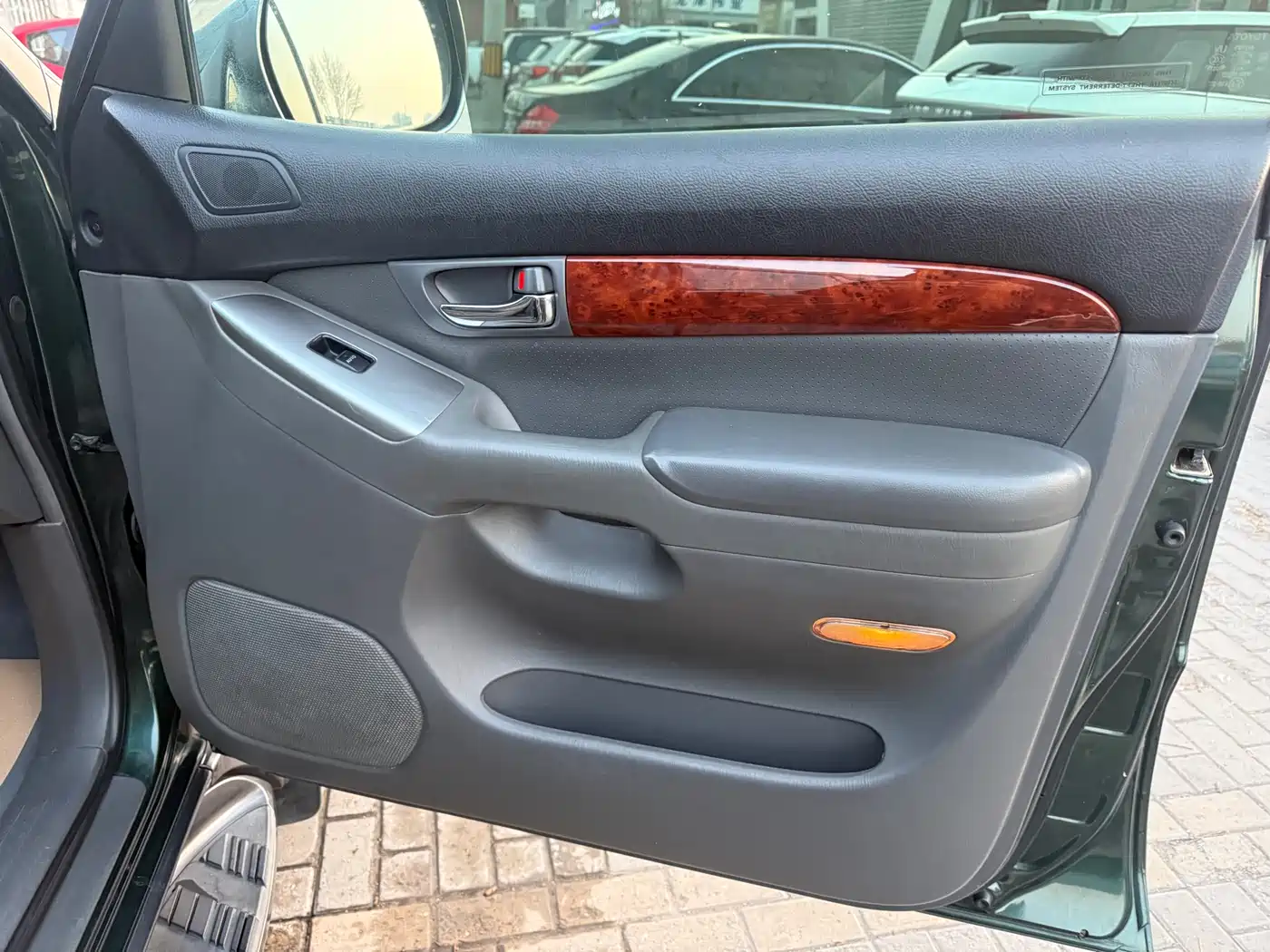 Toyota Prado фото 14
