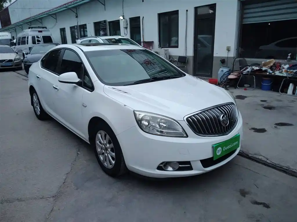 Buick Excelle 2013 GT 1.6L Automatic Fashion Edition фото 4