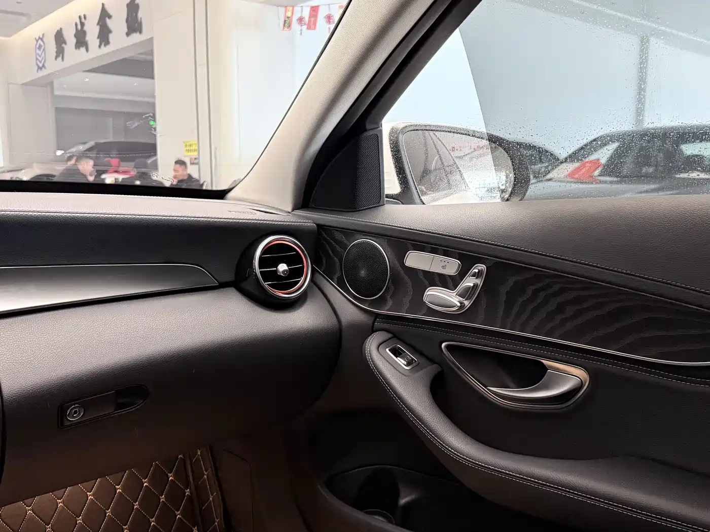 Mercedes-Benz C-Class 2017 C 200 L Sport фото 11