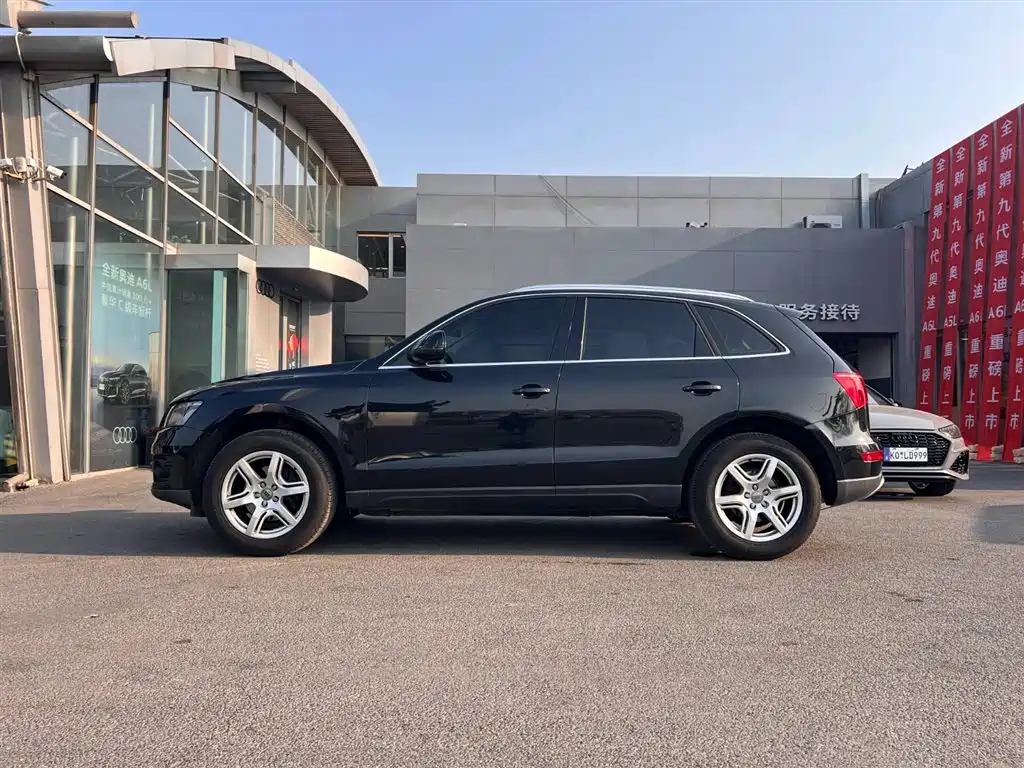 Audi Q5 2012 2.0TFSI Technology фото 4