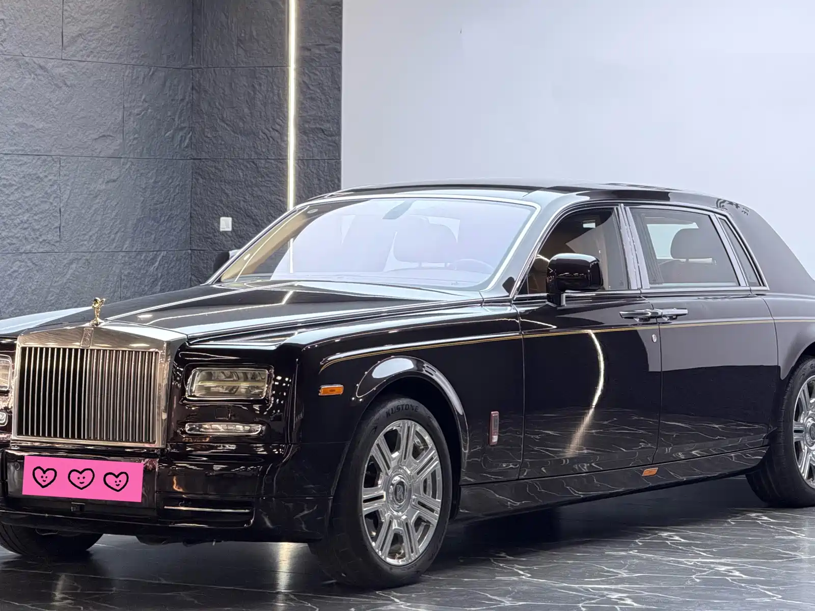 Фото 1 - Rolls-Royce Phantom