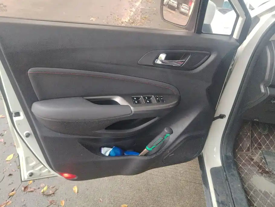 Changan CS15 2017 2016 1.5L Manual Fashion