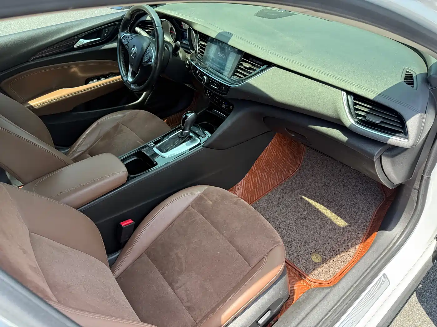 Buick Regal 2017 20T Elite Type фото 8