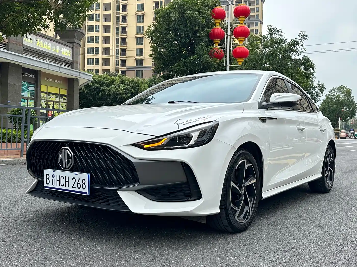 MG 5 2021 Facelift 300TGI DCT Youth Luxury Flagship Edition