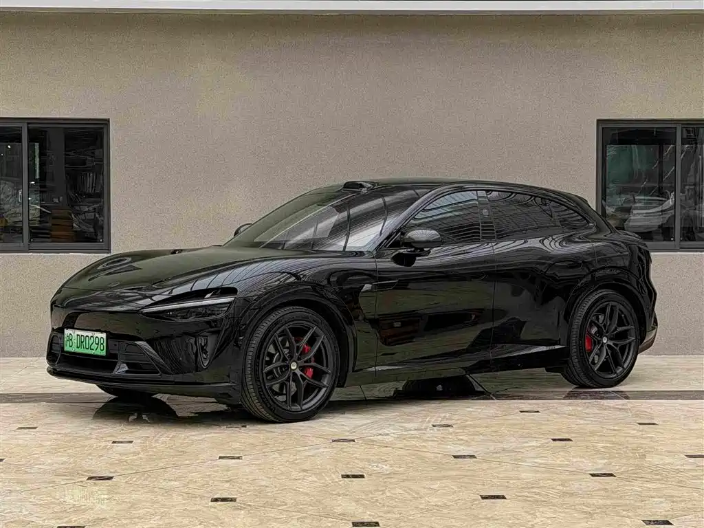 Xiaomi Auto Xiaomi YU7, 2025 год