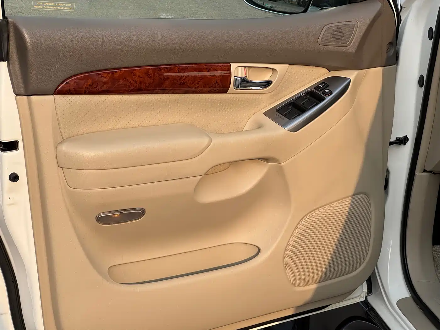 Toyota Prado 2006 4.0L Automatic VX NAVI Edition фото 16