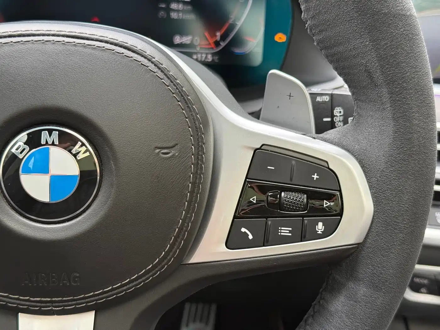 BMW X5 (Import) 2021 xDrive40i Exclusive M Sport Package фото 19
