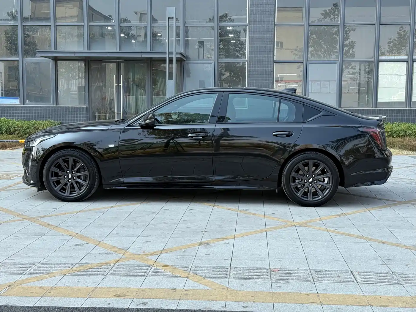 Cadillac CT5 2023 28T Prestige Style фото 14