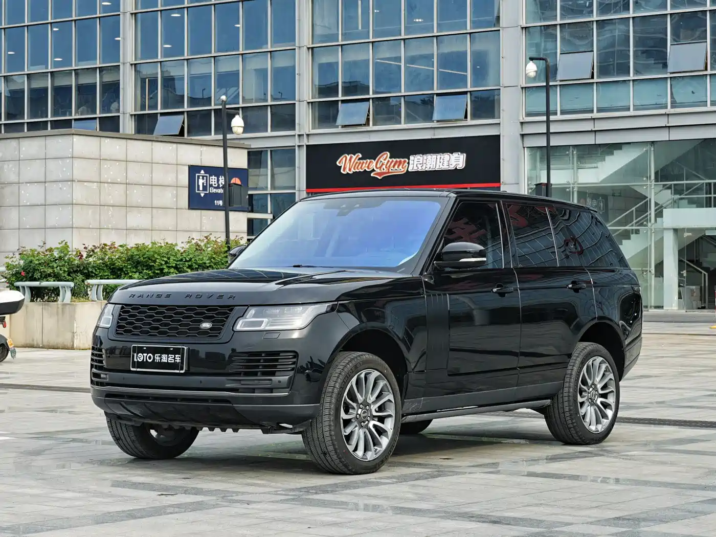 Land Rover Range Rover 2019 3.0 SC V6 Golden Age Edition