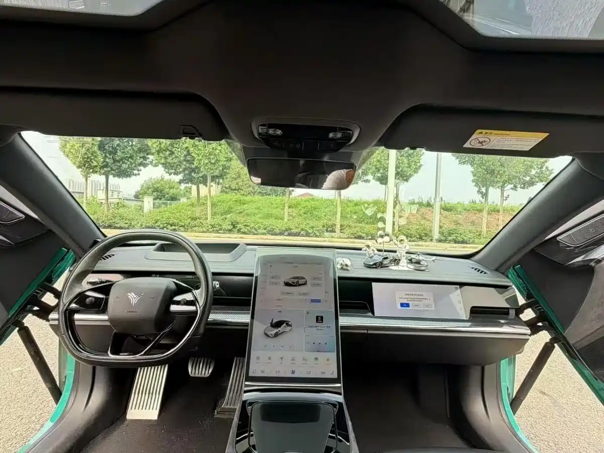Nezha Auto Nezha S 2022, Pure Electric 650km AWD Prestige Edition — автомобиль под заказ из США, фото 4