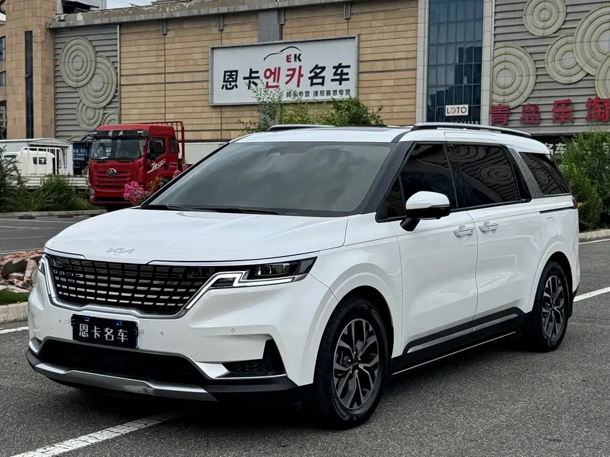 2024 Kia Carnival