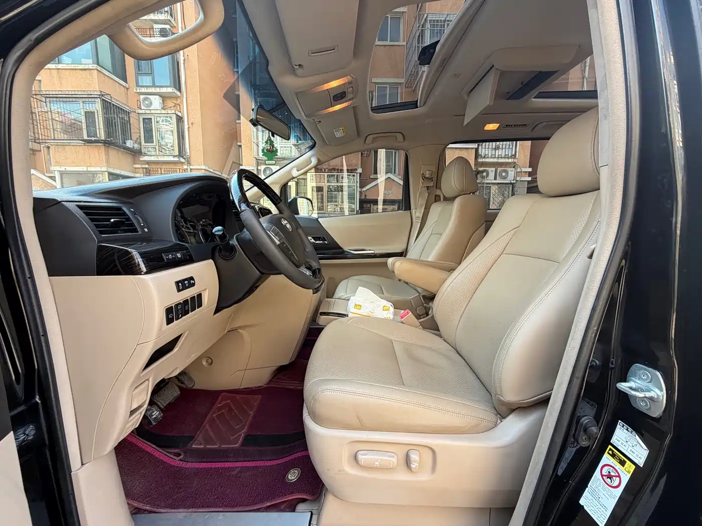Toyota Alphard 2011 Model 2.4L Luxury фото 17