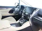 Фото 12 - Toyota Vellfire