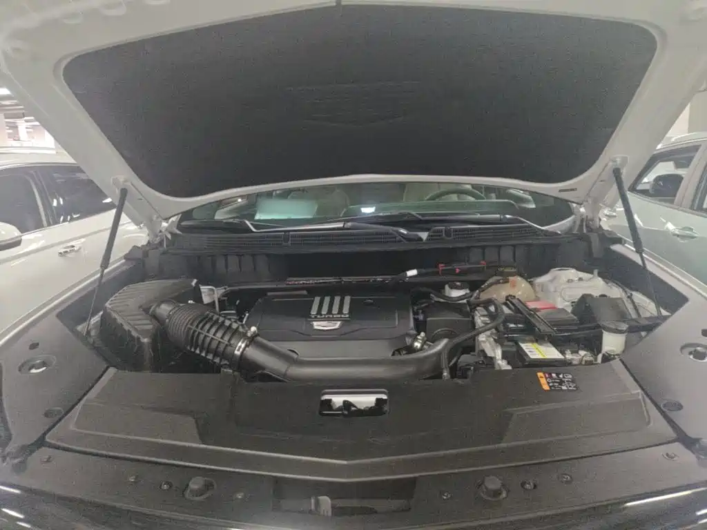 Cadillac XT5 2026 2025 2.0T Premium Model