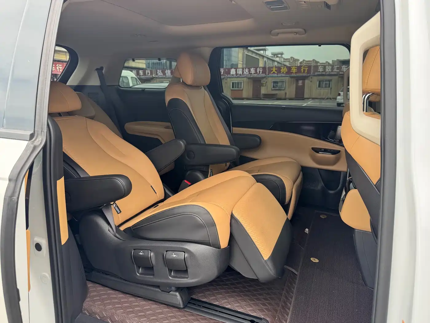 Kia Carnival 2024 2021 2.0T Flagship Edition