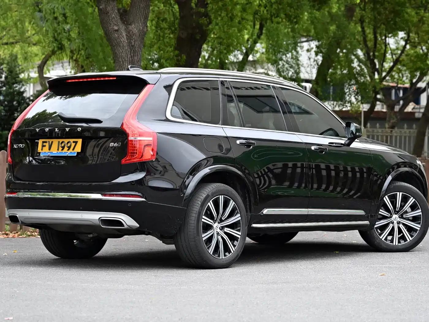 VOLVO XC90