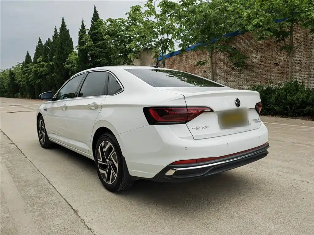 Volkswagen Sagitar 2025 Model Second Facelift 300TSI DSG Transcend Edition фото 7