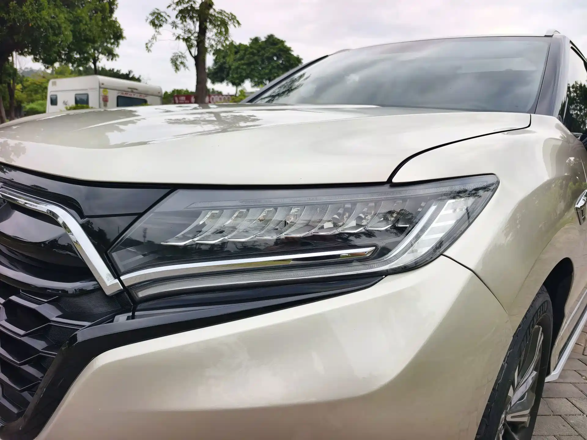 Фото 16 - Honda UR-V