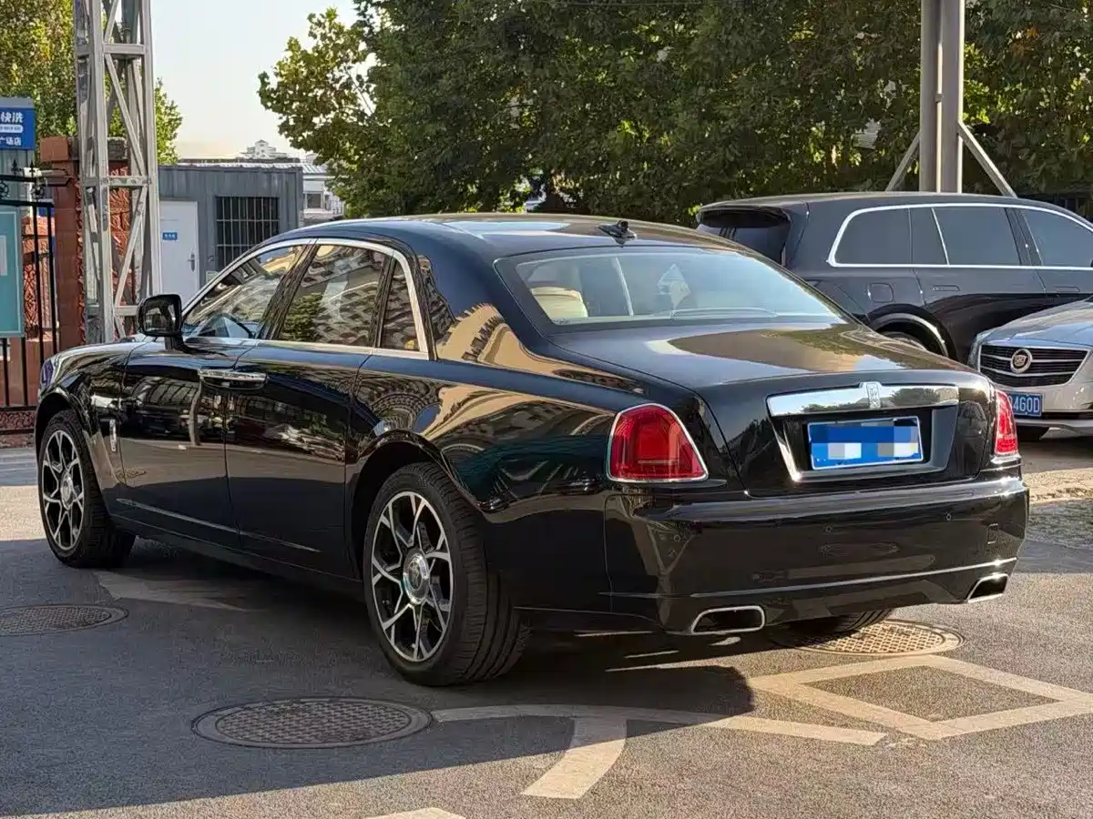 Фото 6 - Rolls-Royce Ghost