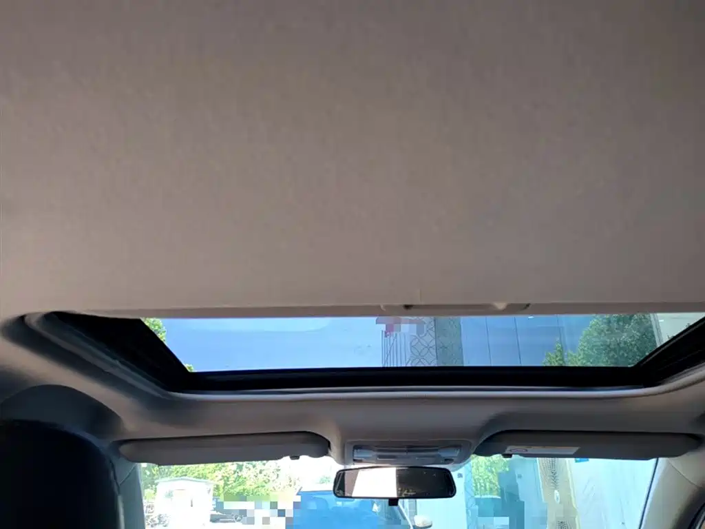 Toyota Corolla 2017 Facelift 1.2T S-CVT GL-i фото 17