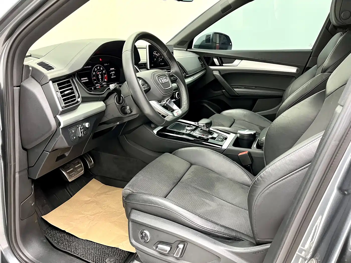 Audi Q5L 2020 Facelift 40 TFSI Honor Fashion фото 7