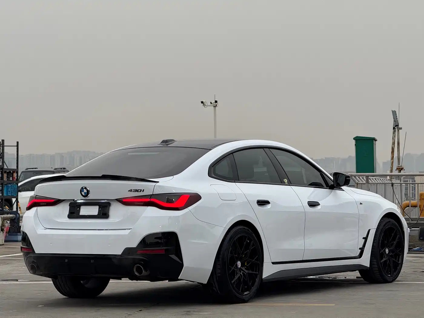 BMW 4 Series 2022 425i Gran Coupe M Sport Night Package фото 16