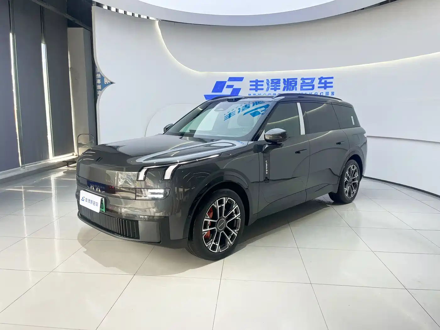 Lynk & Co 900 2026 2025 2.0T Ultra