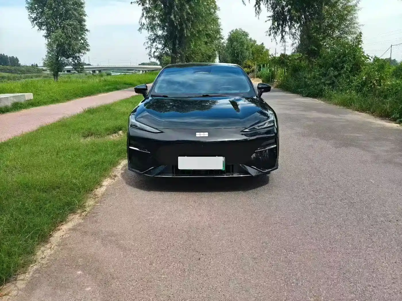 Geely Galaxy Galaxy E8 2025 2025 575km Exploration Smart Drive Edition