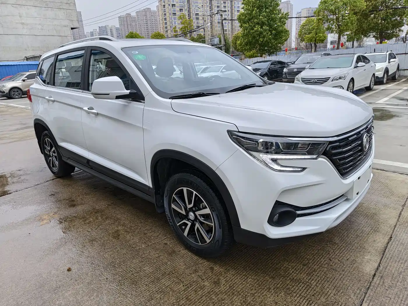 DONGFENG POPULAR T5