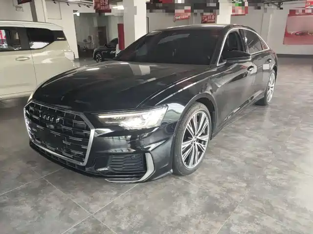 Audi A6L 2022