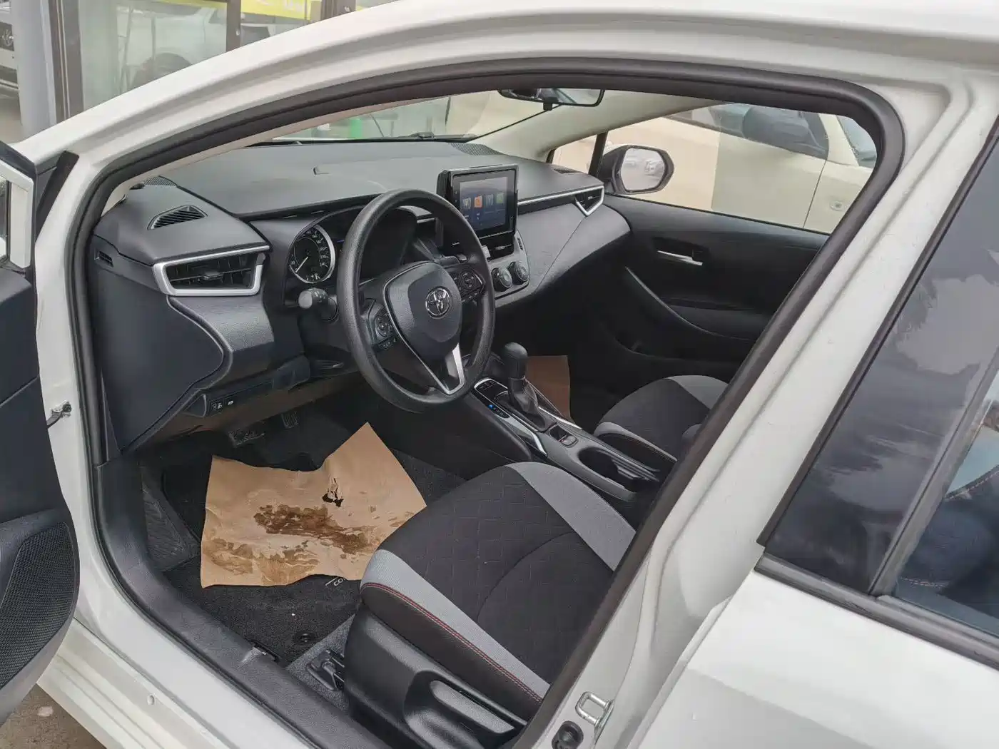 Toyota Corolla 2024 Model 1.2T Pioneer Edition фото 4