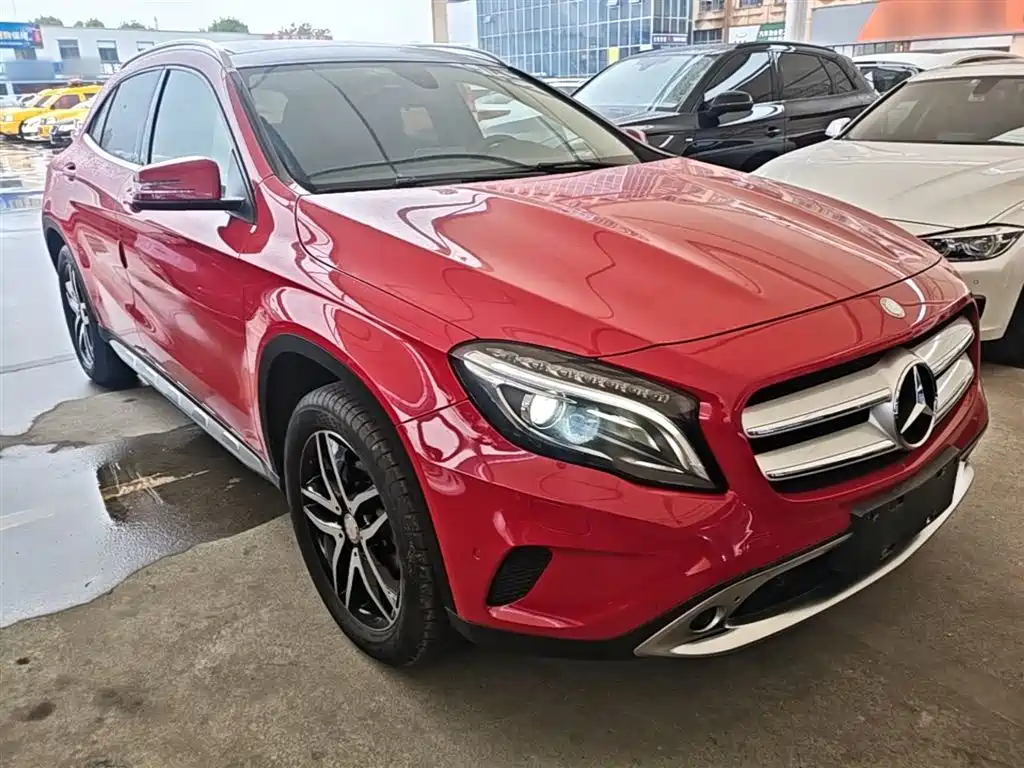 Mercedes-Benz GLA 2016 GLA 200 Fashion фото 4