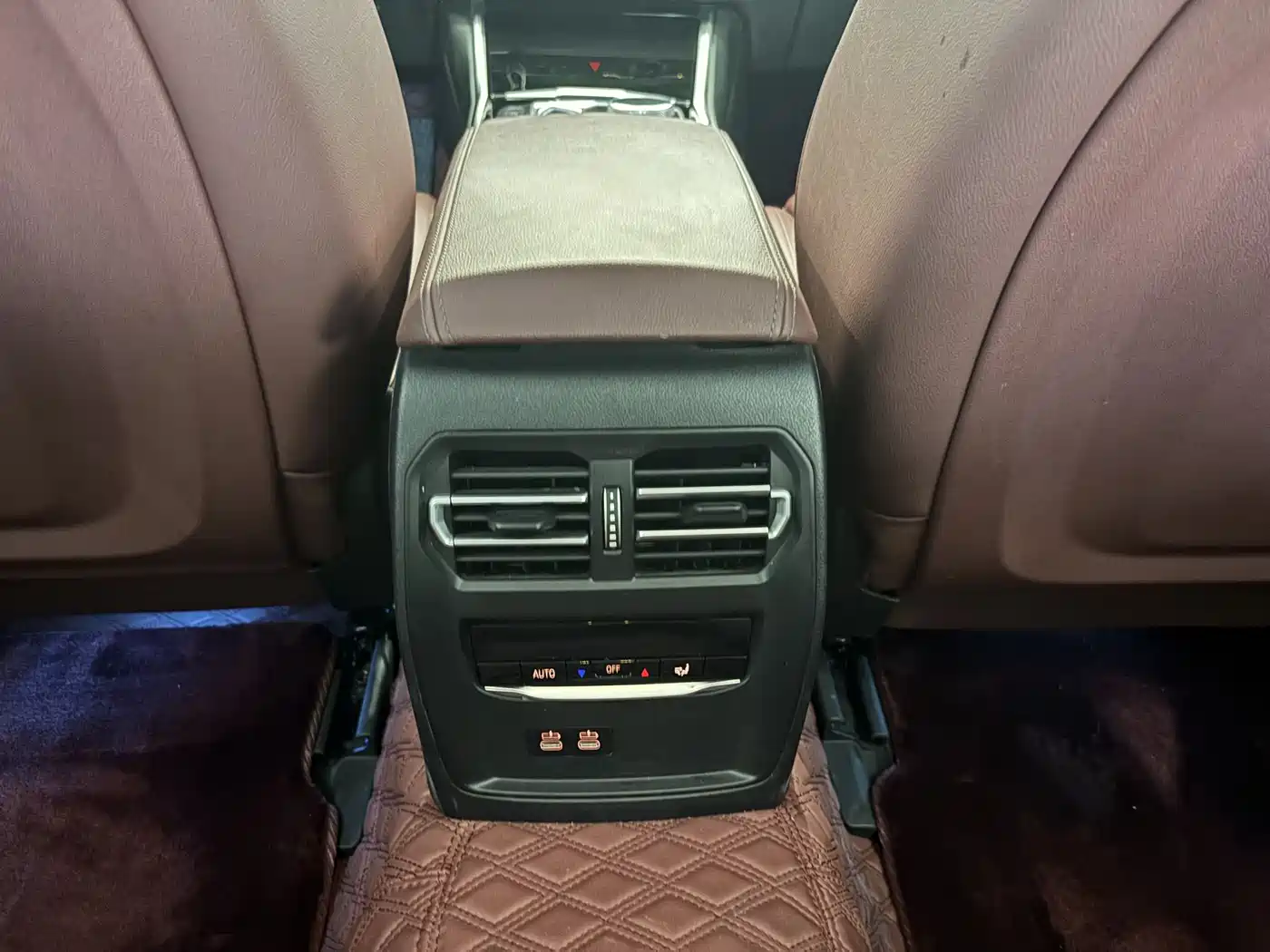 BMW i3 2024 eDrive 35 L фото 21