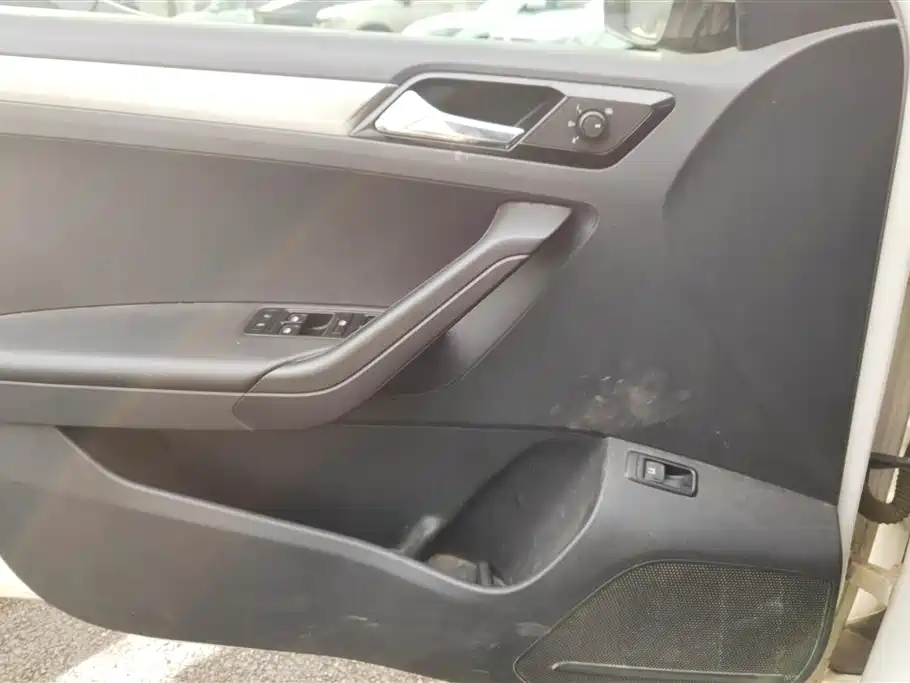 Volkswagen Jetta 2017 1.5L Automatic Comfort фото 7