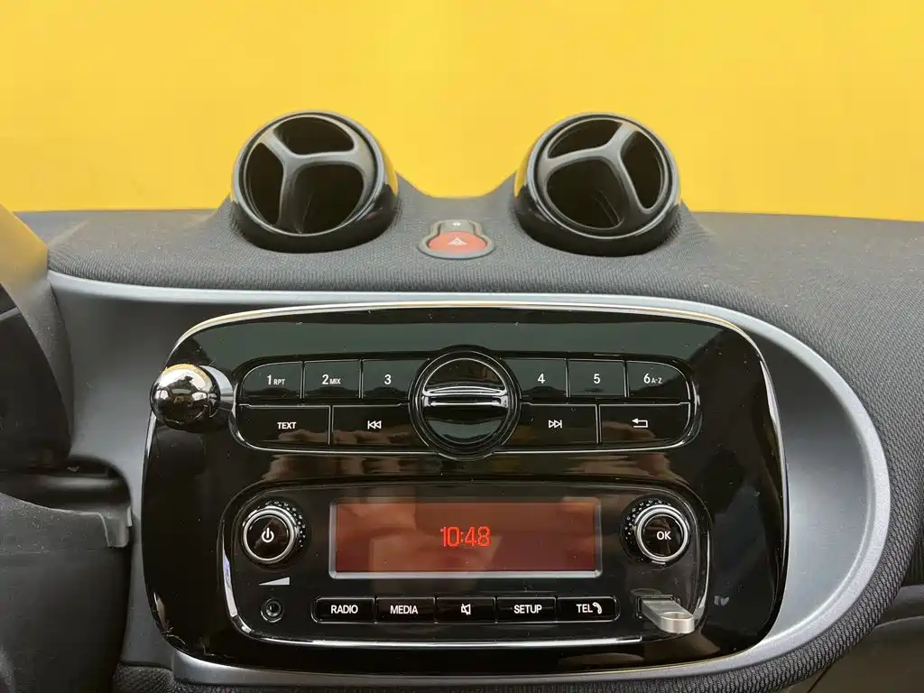 smart forfour 2016 2016 1.0L 52kW Passion Edition