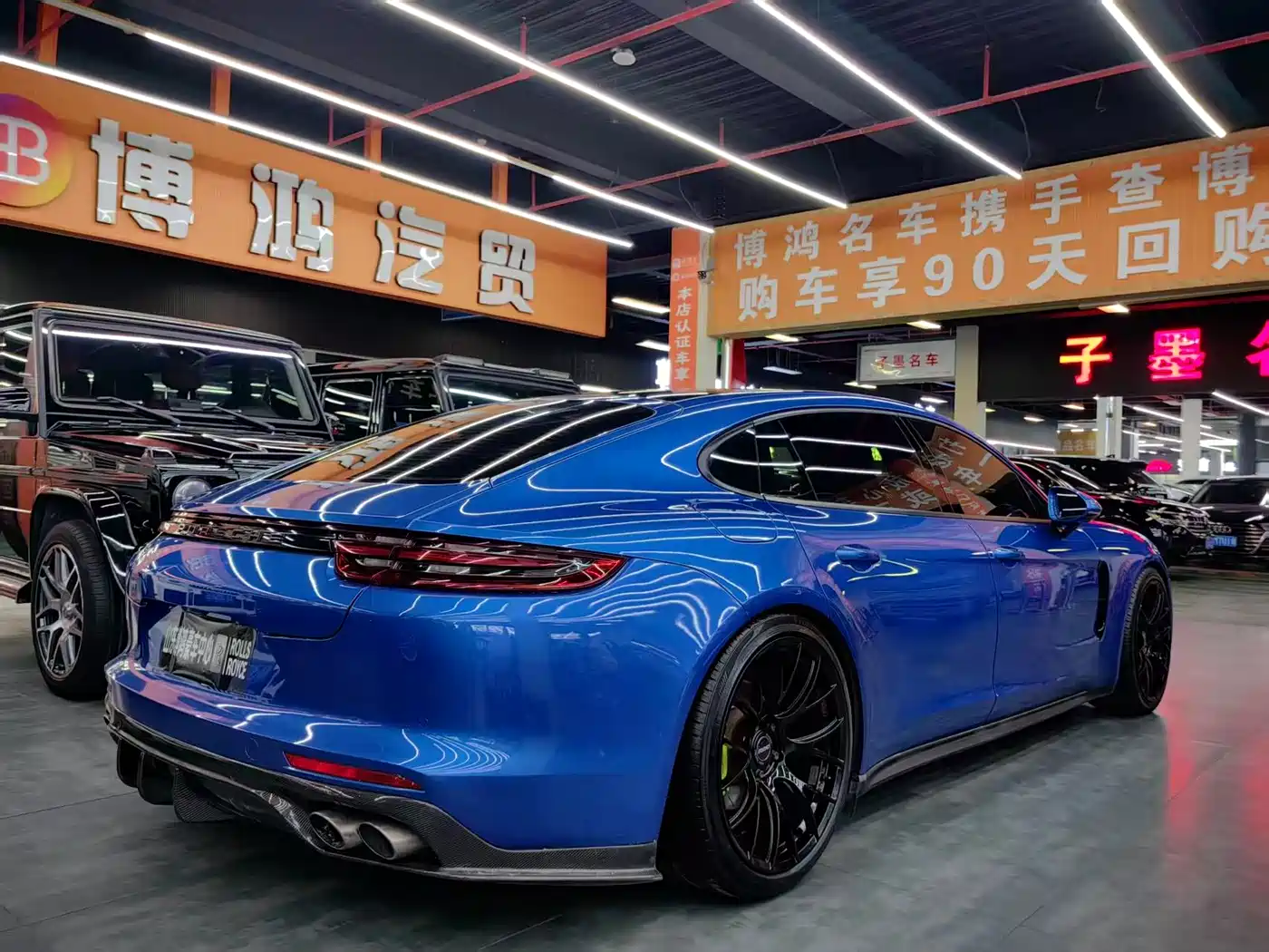 Porsche Panamera 2017 Panamera 4 Executive Long Wheelbase 3.0T фото 17