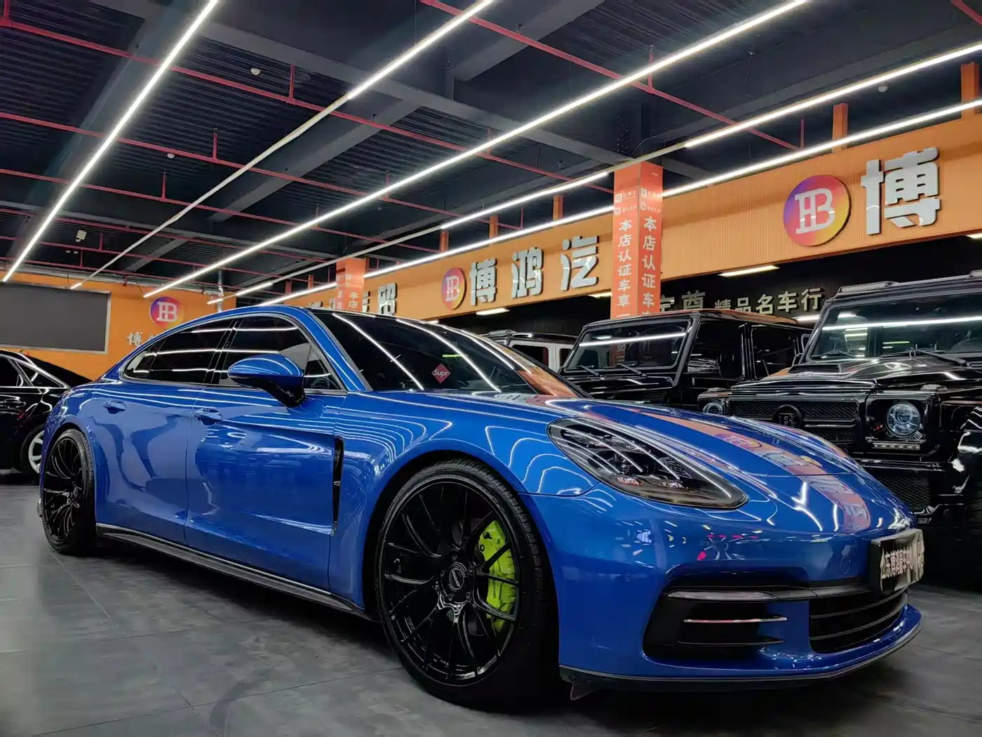 Porsche Panamera 2017 Panamera 4 Executive Long Wheelbase 3.0T фото 3