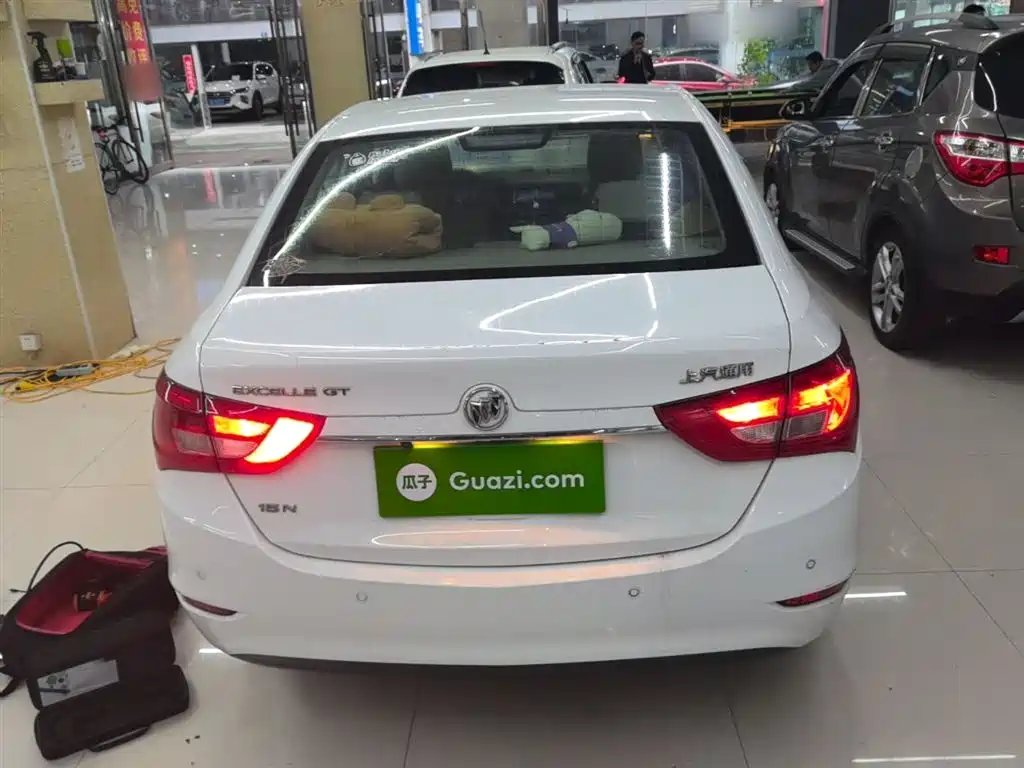 Buick Excelle 2017 15N Automatic Elite фото 6