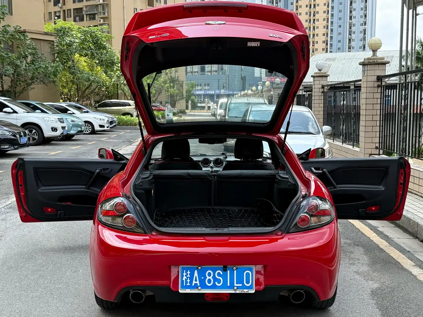 Hyundai Coupe 2006 2.0L AT фото 5