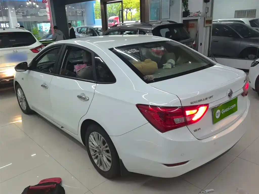 Buick Excelle 2017 15N Automatic Elite фото 5